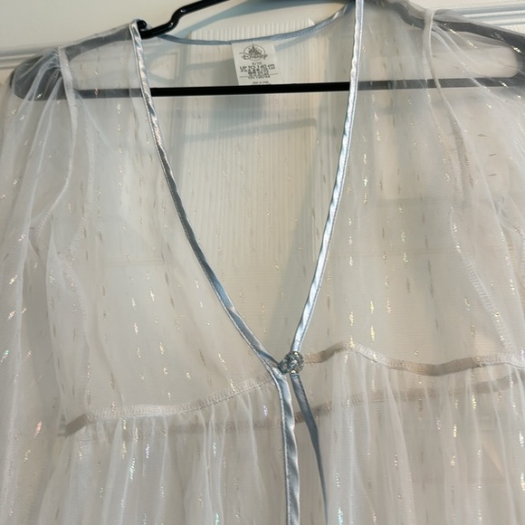 Disney Elsa Nightgown and Robe - size 9/10 - Picture 8 of 9